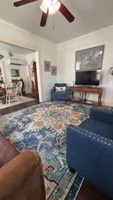 Downtown Lodge - Clean-Pet Friendly-Free Parking - Image 2