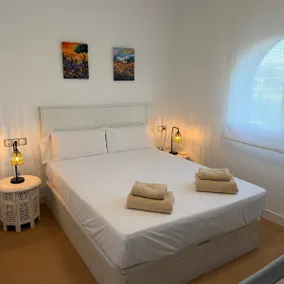 Beachfront | Terrace | Pool | 3 Bedrooms - Image 3
