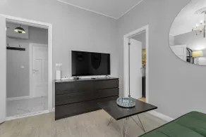 Deluxe Downtown KEF apartment - 5min to Airport - Image 2