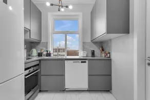 Deluxe Downtown KEF apartment - 5min to Airport - Image 3