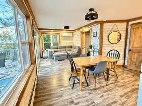 Waterfront cottage #2 - Image 2