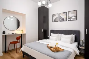 Old City 3BR 100sqm Bright&Spacious Renovated 2026 - Image 3