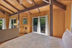 Stay in Hana Upstairs - Image 2