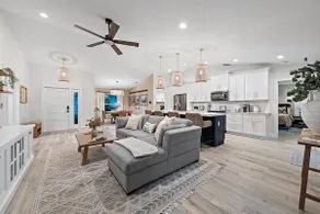 Renovated Tequesta Pool Home only Minutes to Beaches, Shopping and Restaurants - Image 4