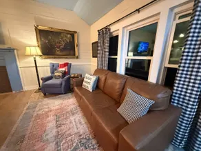 Lewis and Clark Cottage - Image 3
