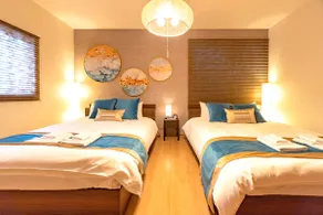 Entire house, very convenient to go to USJ, Aquarium, and Namba Station! - Image 4