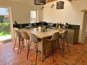 Charming guesthouse, 5 suites - Image 5