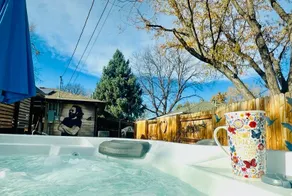 Hot Tub Time Machine/Girls Only Please - Image 5