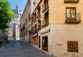 Apartment 50m. to the Cathedral main - Image 4