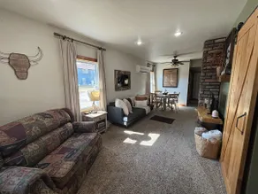 Cozy Cabin - Image 2