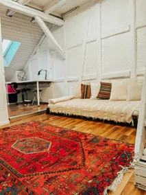 Central city apartment with terrace - Image 3