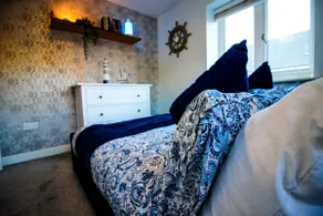Modern New-Build Retreat Near Whitecliff Lake - Image 4