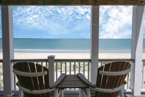 Chic’s Beach 3BR • Ocean Views, 2 Decks, Sleeps 12 - Image 5