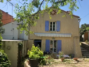 Secret Garden: 3-Bedroom Beachfront House - Image 2
