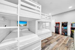 Remodeled Beachfront ~ EV Charger + Splash Pool - Image 3