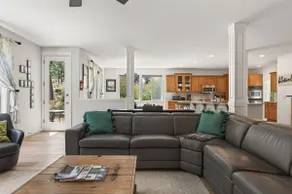 Flagline Trail - A/C, Views, Fireplace, Updated - Image 2