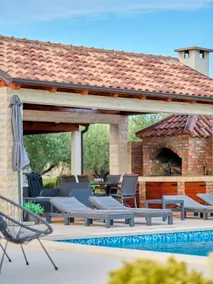 Villa Lorema-Jacuzzi,pool,billiard,table tennis&football - Image 3