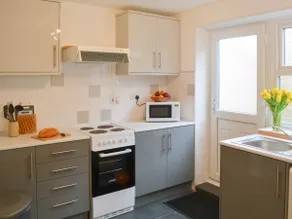 Broughs House - Image 4