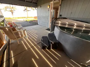 # 6 Boho Romantic Suite Hot Tub  Private Beach-Kitchenette - Image 3