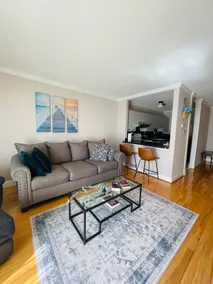Modern 1BR Near Moss Rehab | Monthly Deal - Image 4