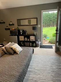 Cozy Comfort Suite w/Garden pond entrance - Image 5