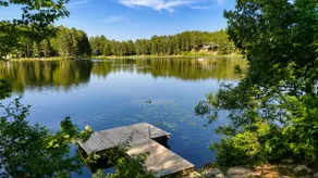 Beautiful Chalet du Lac Jaune. Waterfront. - Image 2