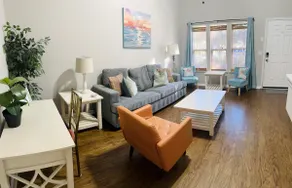 Charming Charleston townhouse! - Image 2
