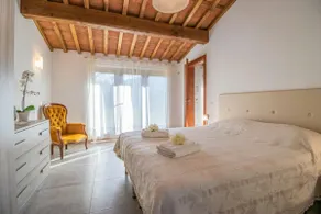 Orlando. Villa with private pool near Lucca - Image 4