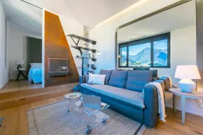 Casa Basilico with Lake View and Private Garage - Happy Rentals - Image 2