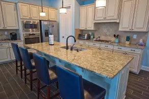 Coastal Club * Luxury 5BR lake-front beach house - Image 5