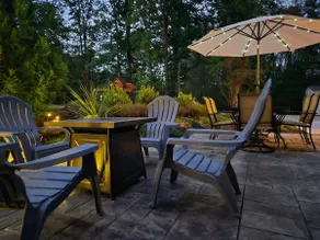 Family Retreat Near LU|King|Grill|Firepit|Playset - Image 2
