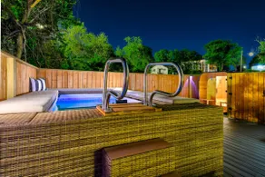 Two Brand New Luxury Homes! Rooftop + Hot Tubs! - Image 4