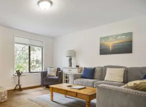 #StayInMyDistrict Cozy Rockaway Beach Cottage - Image 2