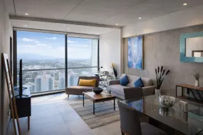 private apartment, 2 bedrooms and 3 bathrooms - Image 2