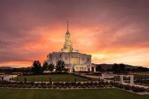 Beautiful home located near the Payson Temple - Image 2
