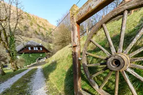 Le Moulin de Dingy - House with 6 bedrooms & swimmingpool 20 mn from Annecy - Image 3