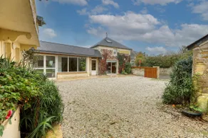 Maison spacieuse avec jardin près de Le Bouffay - Image 2