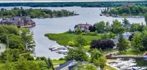 Spacious & Charming Wellesley Island Townhome with Dock - Image 2