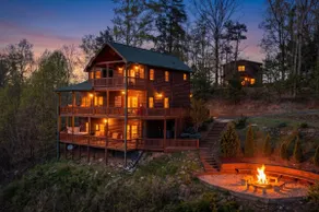Amazing View - Mineral Bluff, GA - Take in Sweeping Mountain Views, Soak in the Hot Tub, Rack Up a G - Image 4