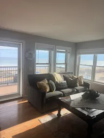 Spacious waterfront free parking &Wi-fi - Image 3