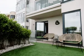 Coast Beachfront GF 6 guests dog friendly apartment - Image 3