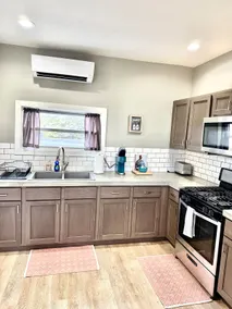 Grand Getaways Apt. 2 - Image 4