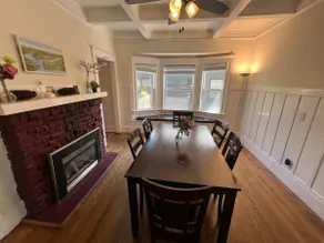 Spacious South Berkeley Apartment w/ Parking - Image 5