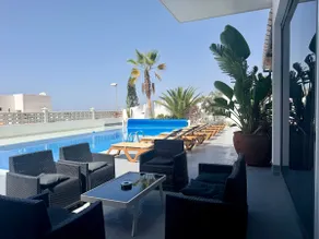 Lyxig villa med 5 sovrum med privat pool, trädgård med grill och fantastisk havsutsikt - Image 5
