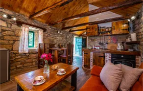 Luxurious home in Zelengrad - Image 4