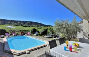 Stunning Home In Lussas - Image 5