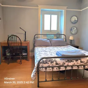 Renovated 1912 Home 2B/2B w/King&Queen fenced yard - Image 5
