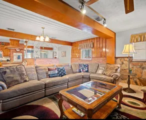 Entire beautiful home with huge fenced yard. - Image 3