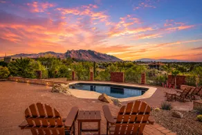Spacious Desert Oasis w/ Amazing Views-Bourbondale - Image 2