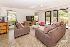 1 Anderson Ave - Image 2